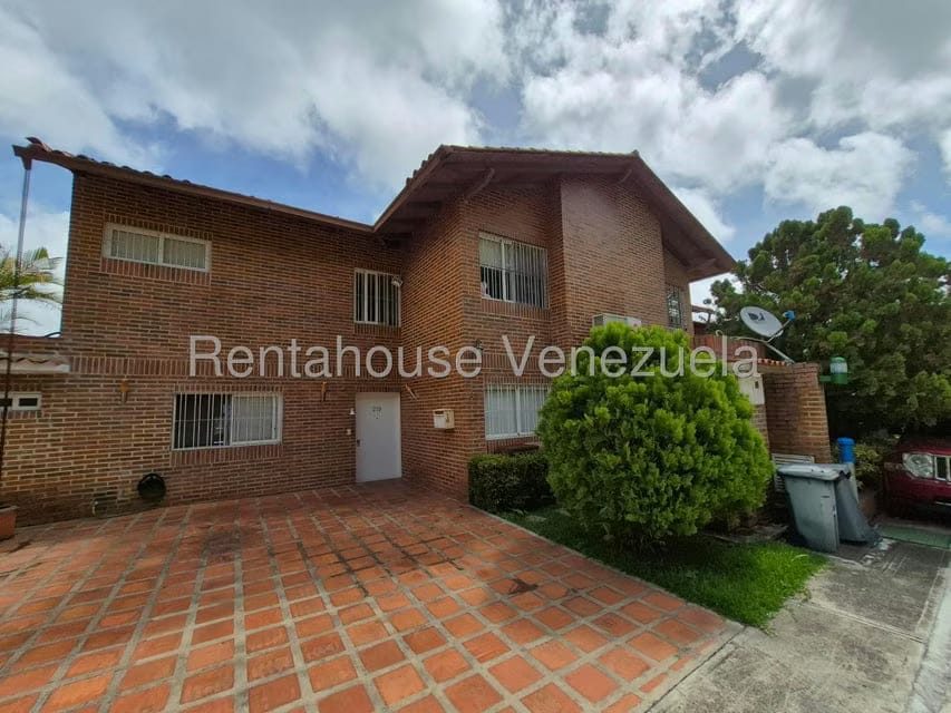 Townhouse (Duplex) en Venta en Loma Linda, Distrito Metropolitano