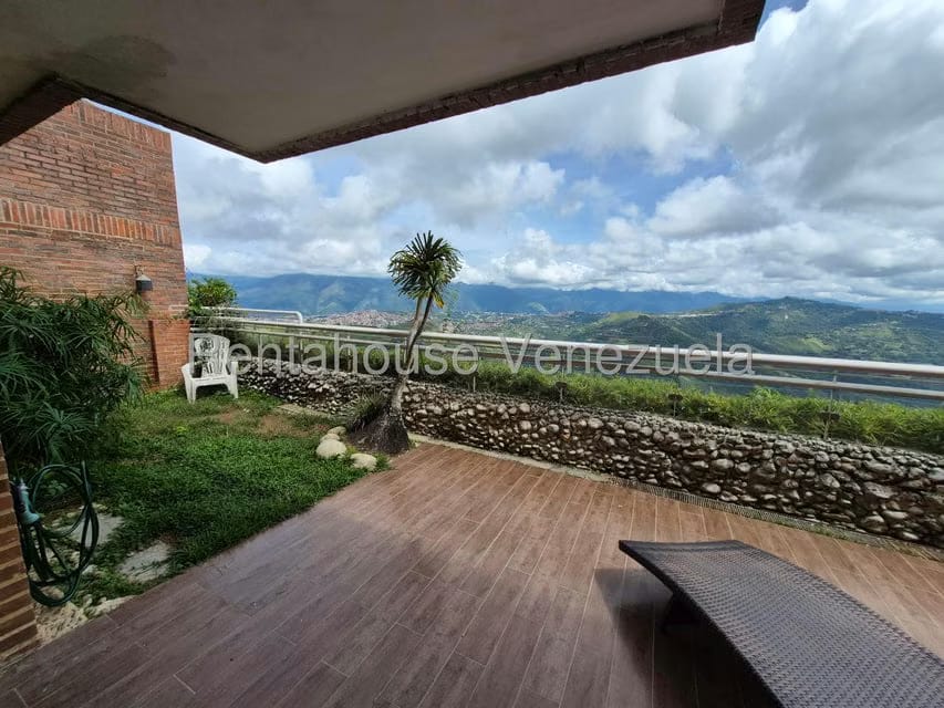 Townhouse (Duplex) en Venta en Loma Linda, Distrito Metropolitano - 12