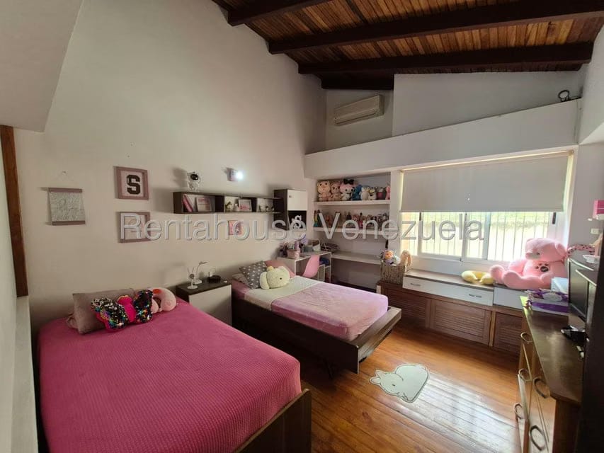 Townhouse (Duplex) en Venta en Loma Linda, Distrito Metropolitano - 26