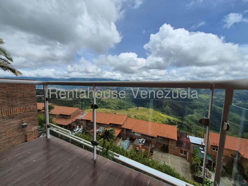 Townhouse (Duplex) en Venta en Loma Linda, Distrito Metropolitano - 36