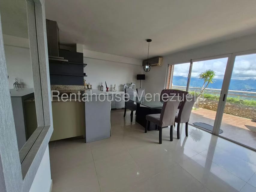 Townhouse (Duplex) en Venta en Loma Linda, Distrito Metropolitano - 8