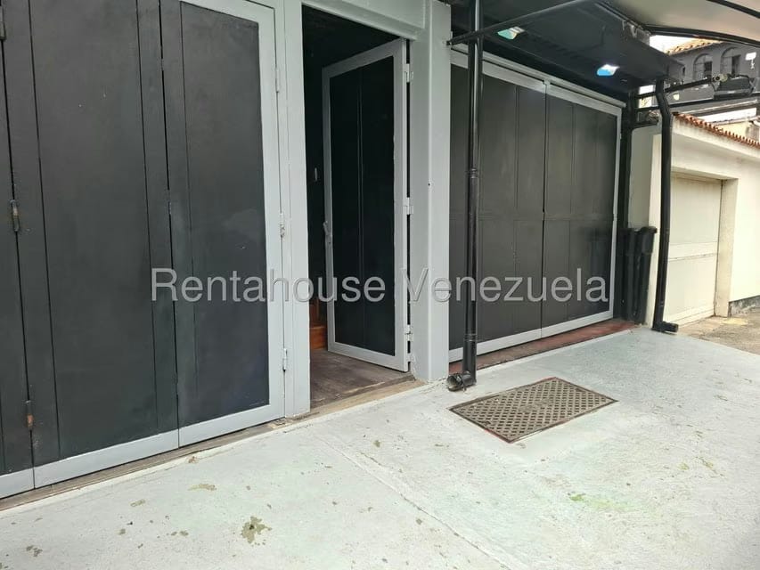 Apartamento (1 Nivel) en Alquiler en Santa Monica, Distrito Metropolitano - 11