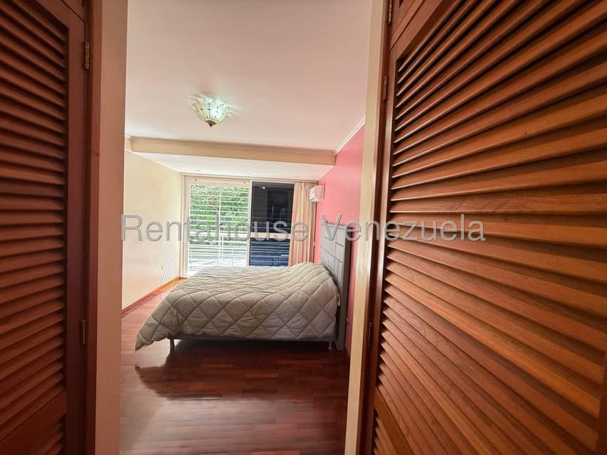 Apartamento (Duplex) en Venta en Lomas de La Lagunita, Distrito Metropolitano - 20