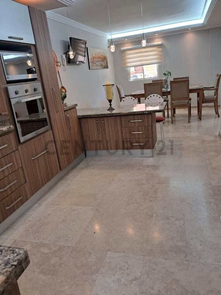 Confortable Town House en alquller en Villas del Cantábrico Av. Milagro Norte - 12