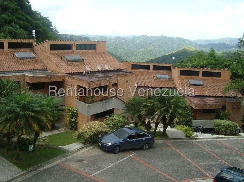 Apartamento (Duplex) en Alquiler en Oripoto, Distrito Metropolitano - 5