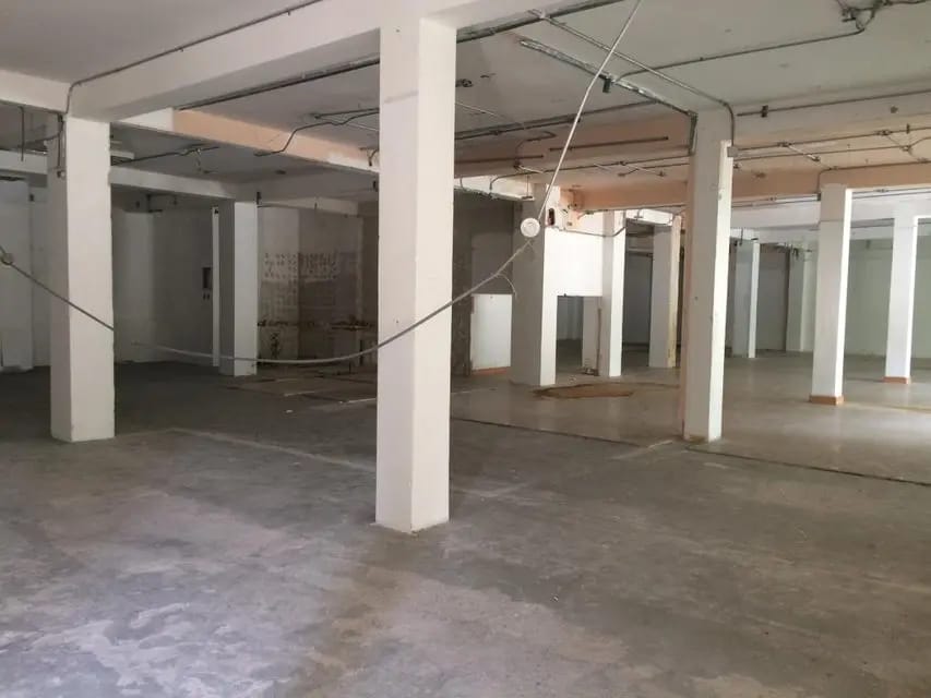 Comercial (Local Comercial) en Venta en Avenida Bella Vista, Zulia - 6
