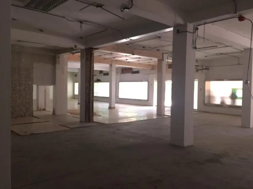 Comercial (Local Comercial) en Venta en Avenida Bella Vista, Zulia - 8