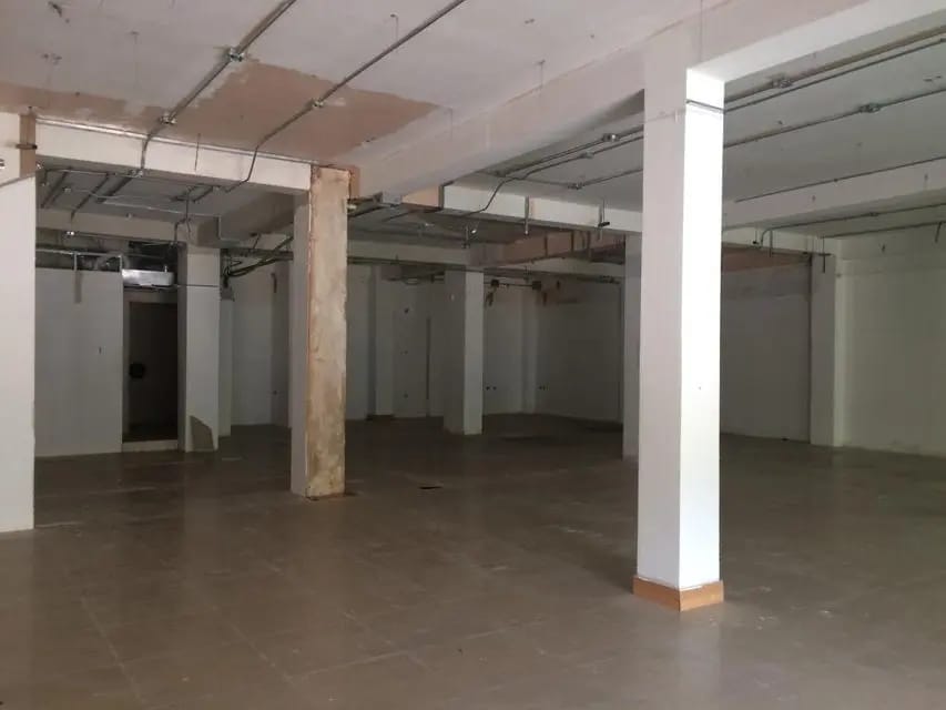 Comercial (Local Comercial) en Venta en Avenida Bella Vista, Zulia - 10