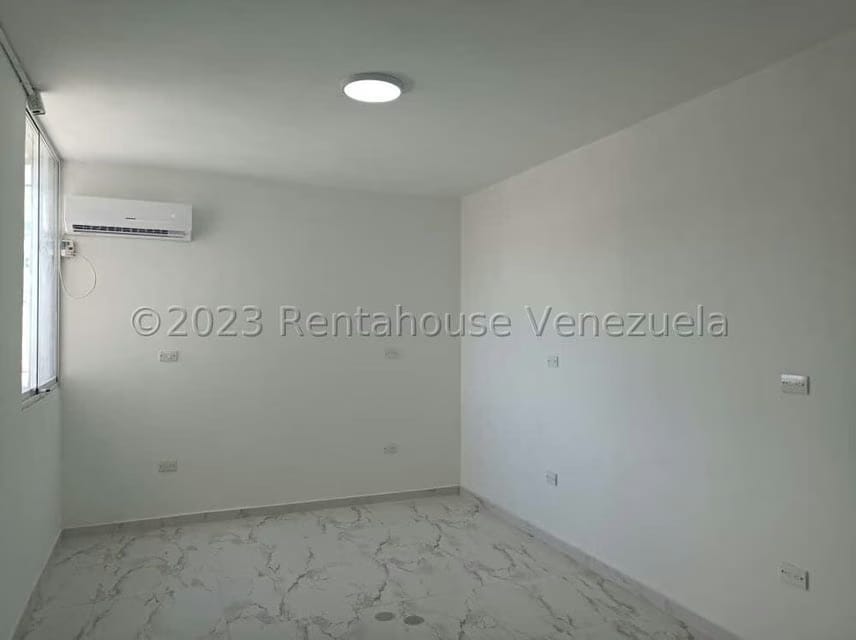 Comercial (Consultorio Medico) en Alquiler en Los Sauces, Carabobo - 11