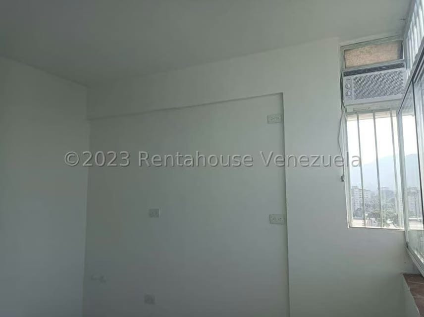 Comercial (Consultorio Medico) en Alquiler en Los Sauces, Carabobo - 17