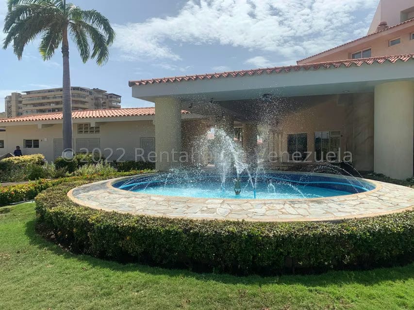 Comercial (Oficina) en Alquiler en Puerto La Cruz, Anzoategui