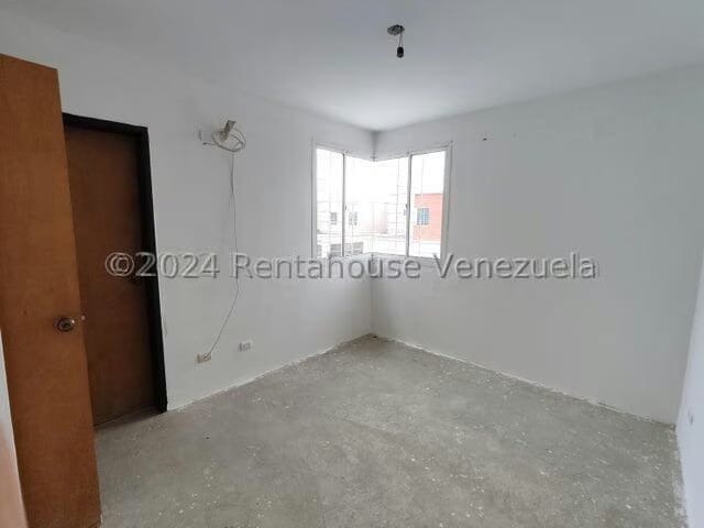 Casa (Duplex) en Venta en Ciudad Roca, Lara - 9