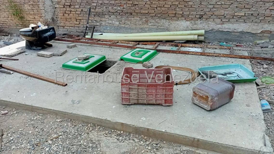 Comercial (Local Comercial) en Venta en Centro, Lara - 23