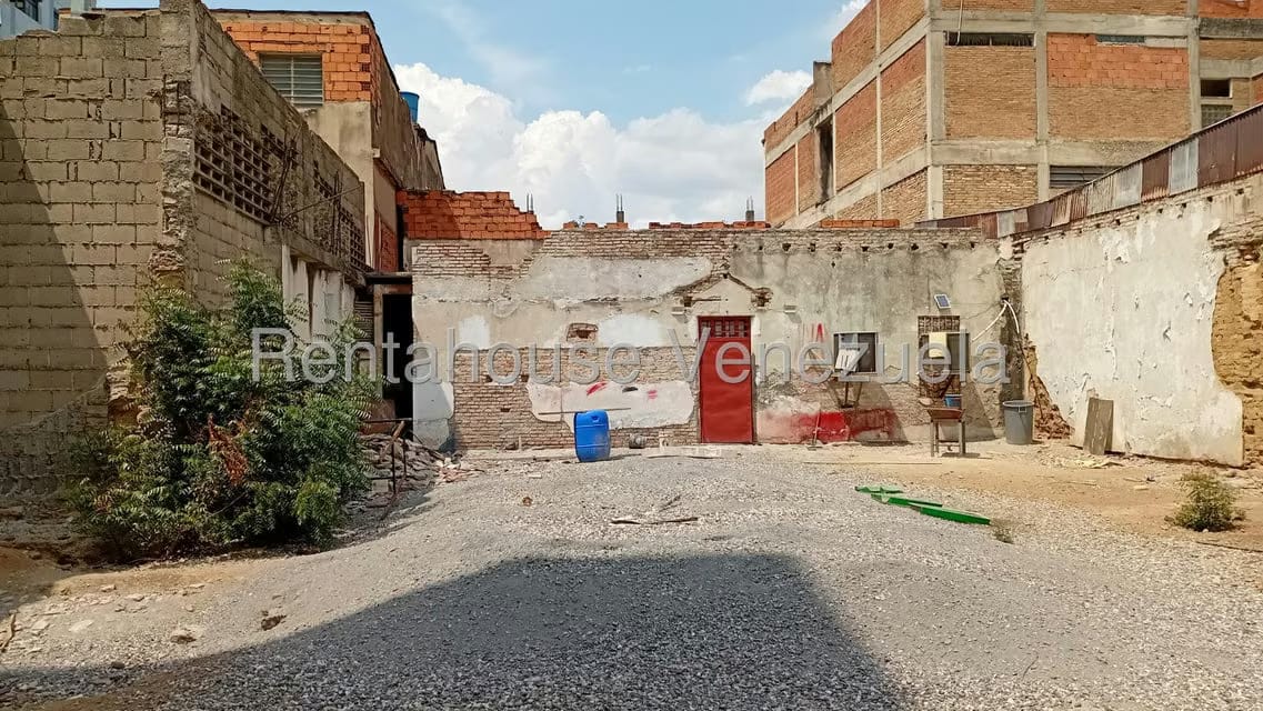 Comercial (Local Comercial) en Venta en Centro, Lara - 26