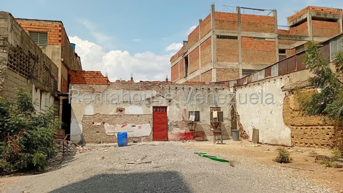 Comercial (Local Comercial) en Venta en Centro, Lara - 28