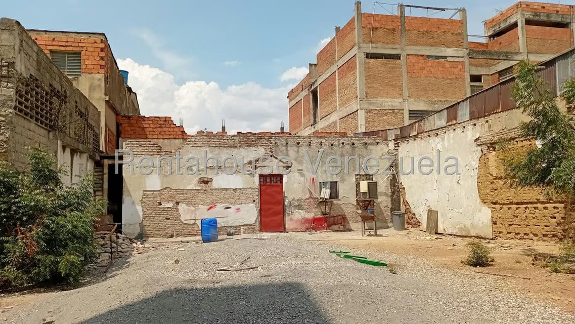 Comercial (Local Comercial) en Venta en Centro, Lara - 29