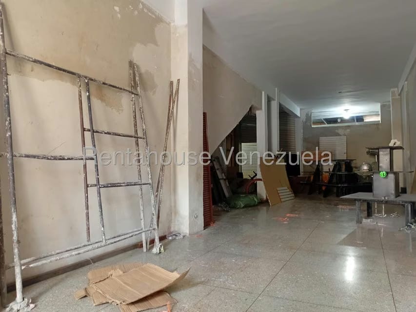 Comercial (Local Comercial) en Venta en Centro, Lara - 32