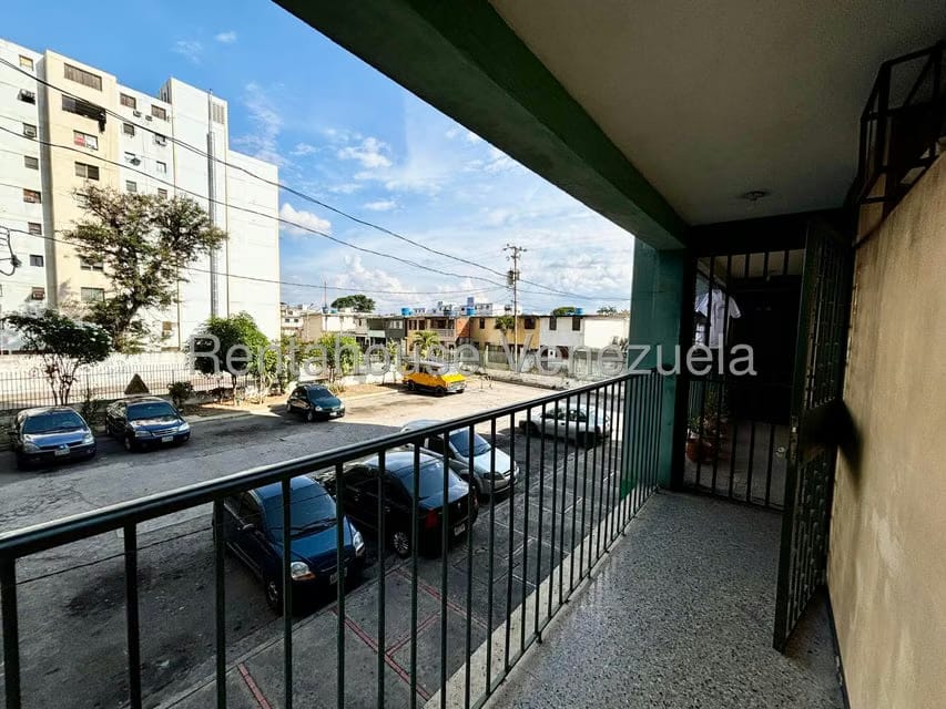 Apartamento (1 Nivel) en Venta en Centro, Lara - 14