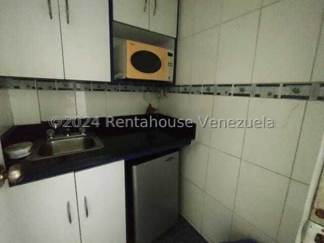 Comercial (Local Comercial) en Venta en Las Acacias, Carabobo - 25