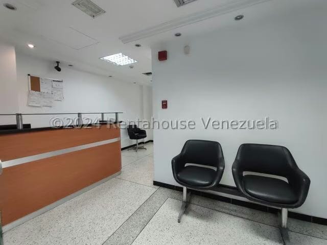 Comercial (Local Comercial) en Venta en Las Acacias, Carabobo - 4