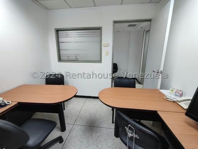Comercial (Local Comercial) en Venta en Las Acacias, Carabobo - 47