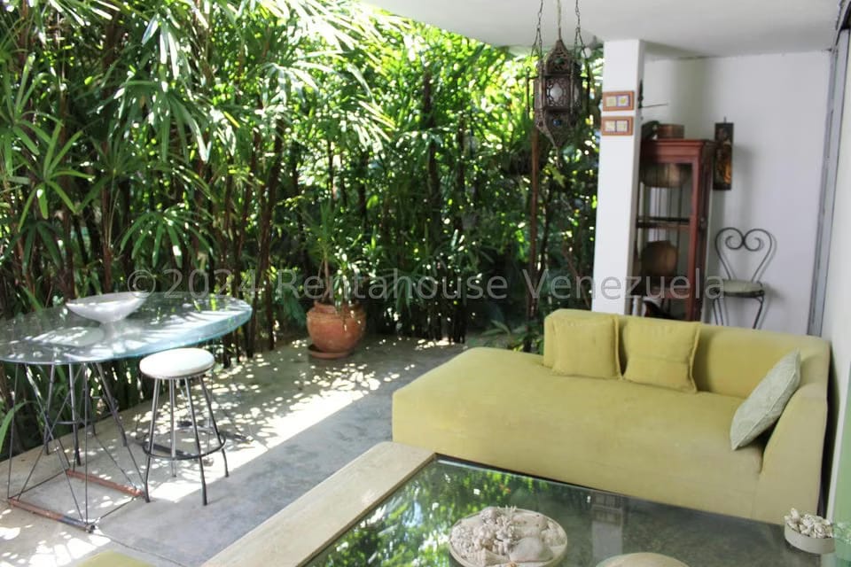 Casa (Duplex) en Venta en Los Palos Grandes, Distrito Metropolitano - 31