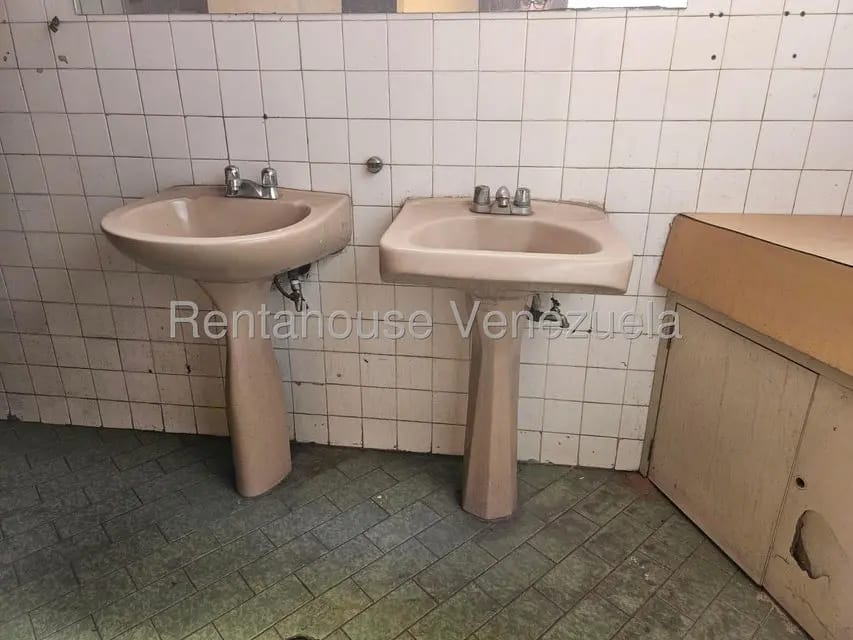 Comercial (Oficina) en Venta en La Yaguara, Distrito Metropolitano - 12