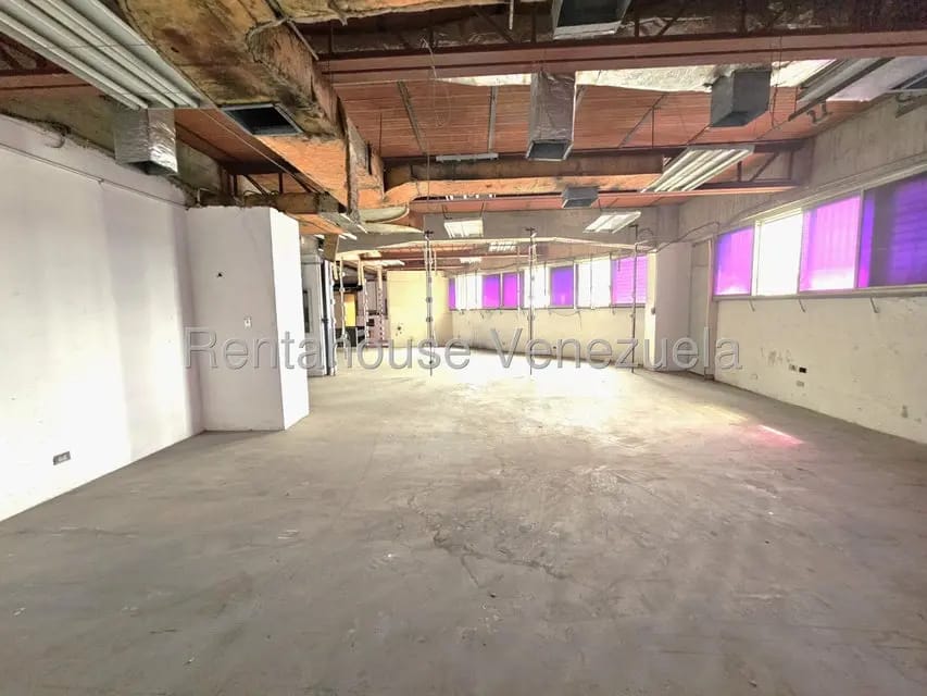 Comercial (Oficina) en Venta en La Yaguara, Distrito Metropolitano - 18