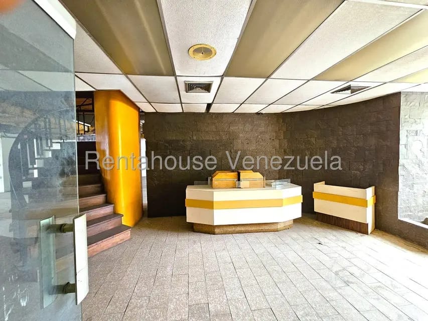 Comercial (Oficina) en Venta en La Yaguara, Distrito Metropolitano - 3
