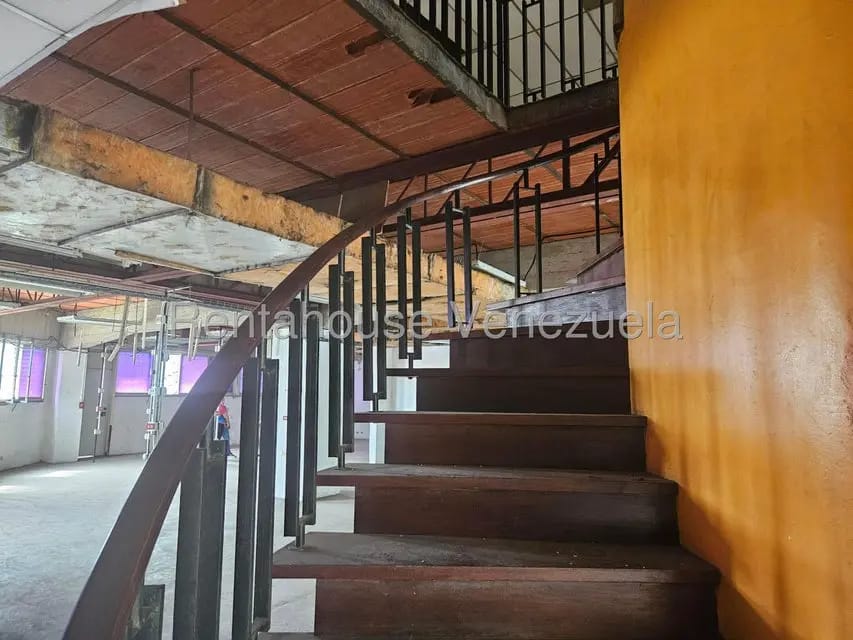 Comercial (Oficina) en Venta en La Yaguara, Distrito Metropolitano - 22