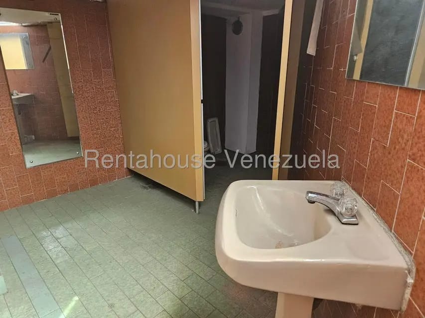 Comercial (Oficina) en Venta en La Yaguara, Distrito Metropolitano - 27