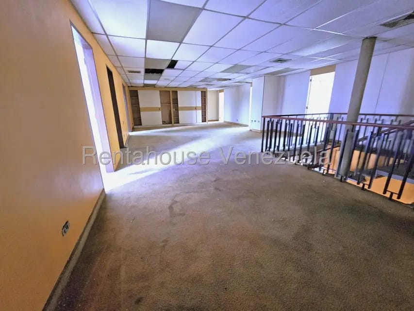 Comercial (Oficina) en Venta en La Yaguara, Distrito Metropolitano - 28