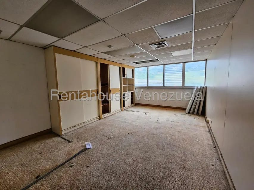 Comercial (Oficina) en Venta en La Yaguara, Distrito Metropolitano - 35