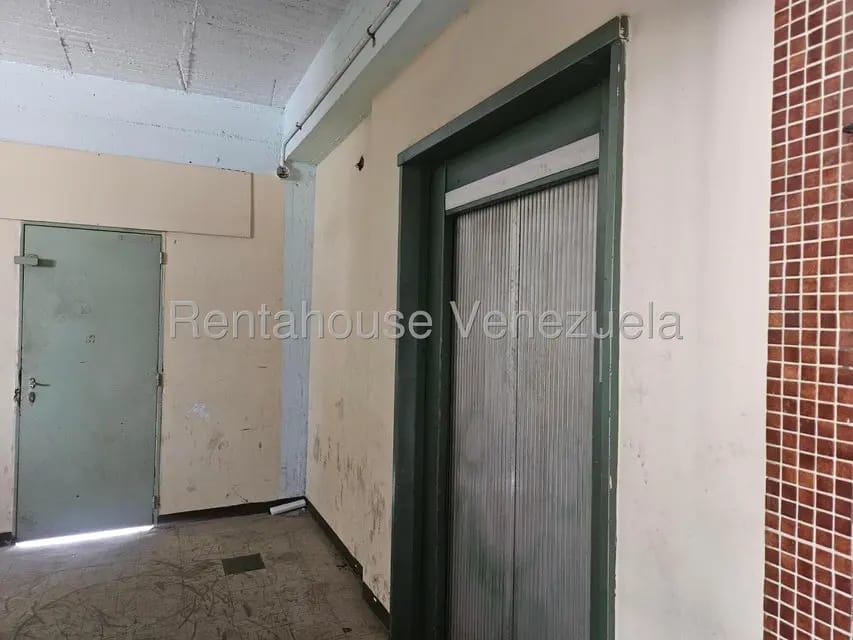 Comercial (Oficina) en Venta en La Yaguara, Distrito Metropolitano - 40