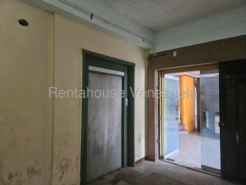 Comercial (Oficina) en Venta en La Yaguara, Distrito Metropolitano - 41