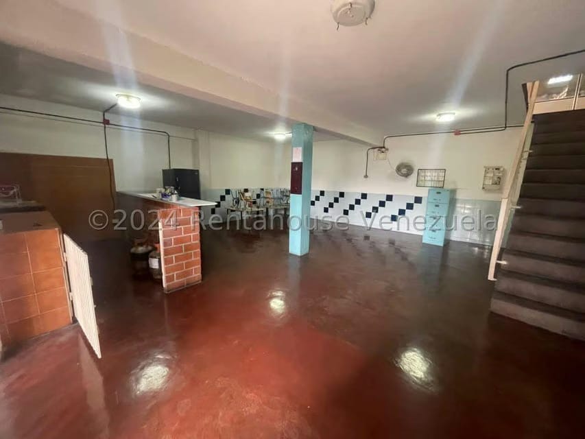 Comercial (Edificio) en Venta en Guatire, Miranda - 13