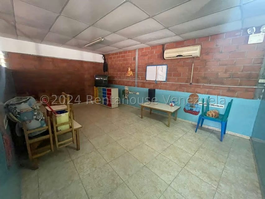 Comercial (Edificio) en Venta en Guatire, Miranda - 19