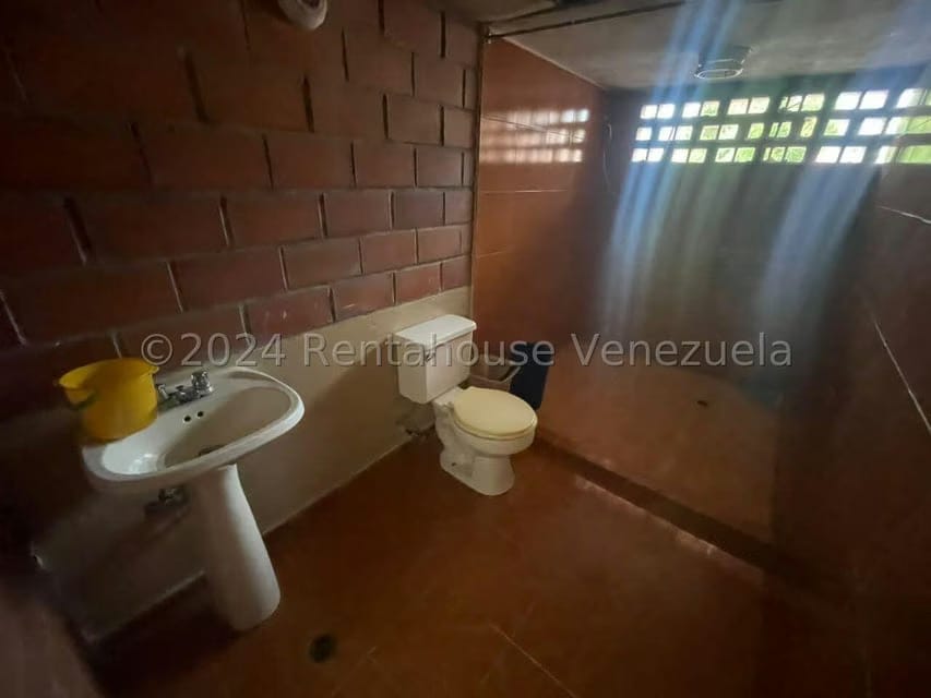 Comercial (Edificio) en Venta en Guatire, Miranda - 22