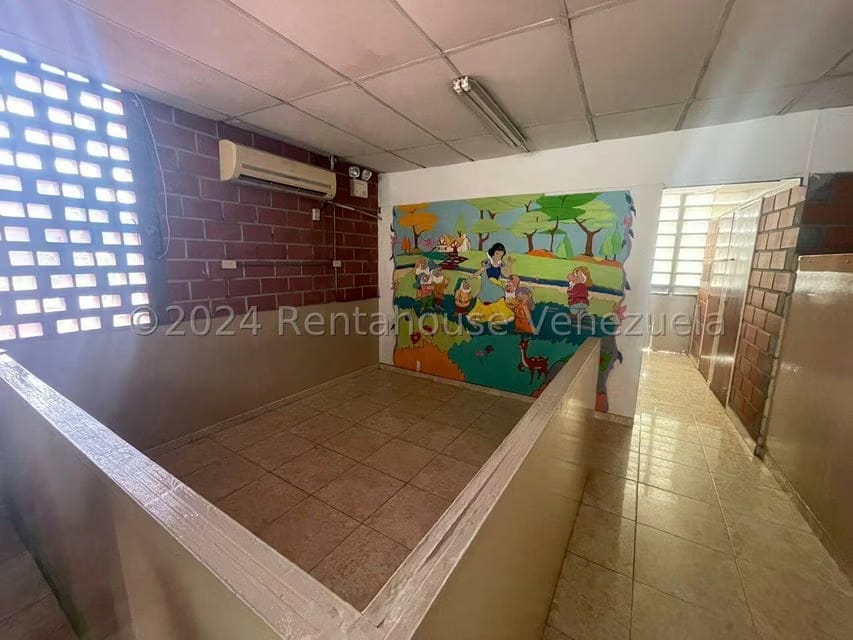 Comercial (Edificio) en Venta en Guatire, Miranda - 23