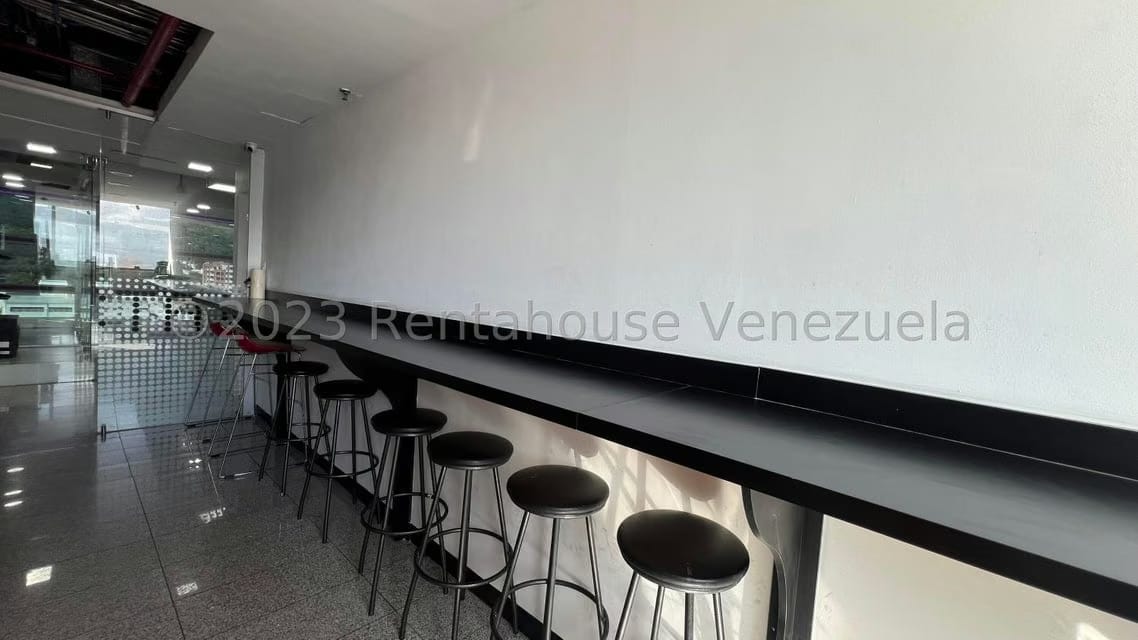Comercial (Oficina) en Venta en Los Dos Caminos, Distrito Metropolitano - 18
