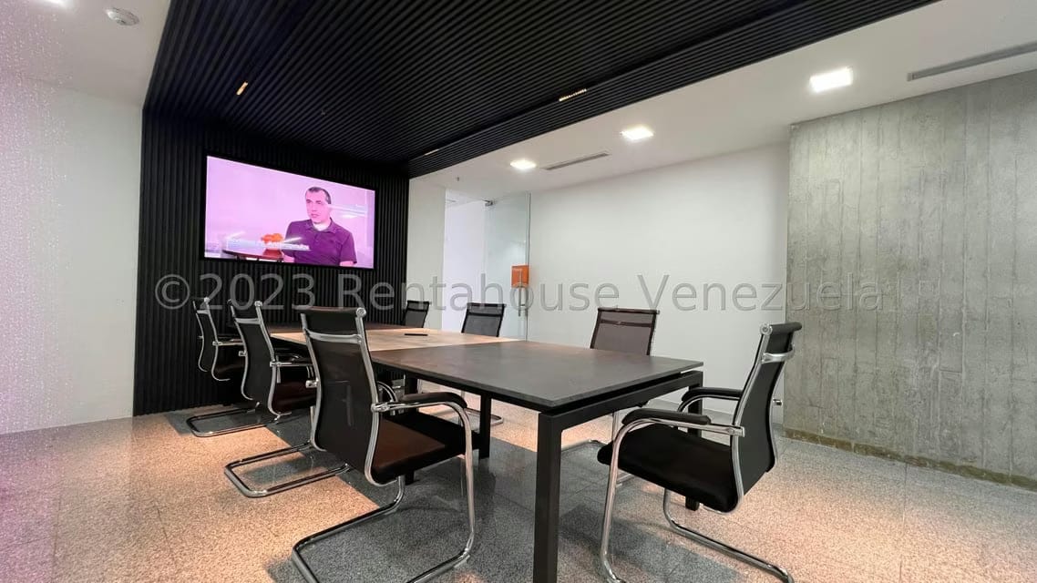 Comercial (Oficina) en Venta en Los Dos Caminos, Distrito Metropolitano - 6