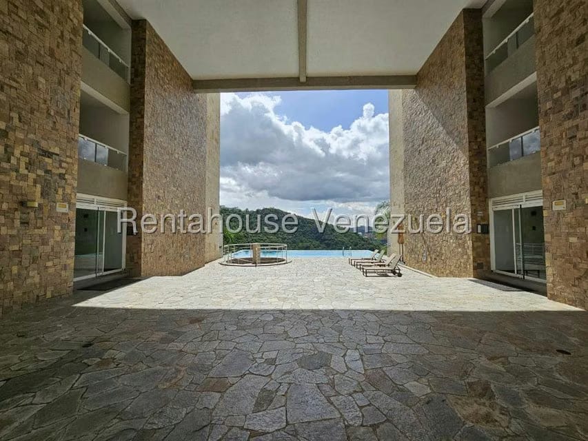 Apartamento (1 Nivel) en Venta en Solar del Hatillo, Distrito Metropolitano - 3