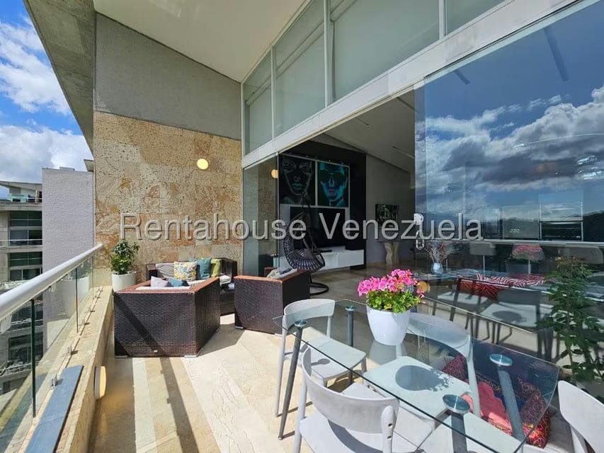 Apartamento (1 Nivel) en Venta en Solar del Hatillo, Distrito Metropolitano - 30