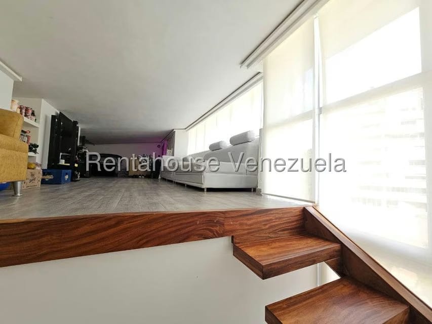 Apartamento (1 Nivel) en Venta en Solar del Hatillo, Distrito Metropolitano - 48