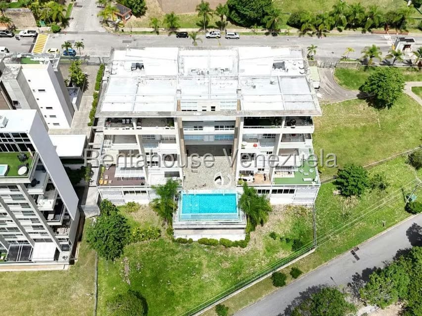 Apartamento (1 Nivel) en Venta en Solar del Hatillo, Distrito Metropolitano - 53
