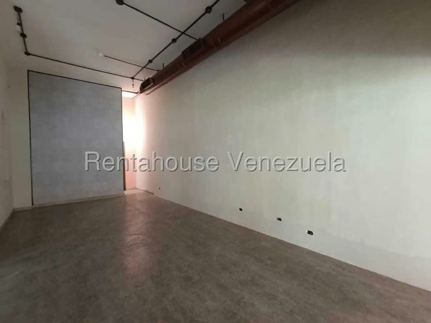 Comercial (Local Comercial) en Alquiler en La Castellana, Distrito Metropolitano - 7