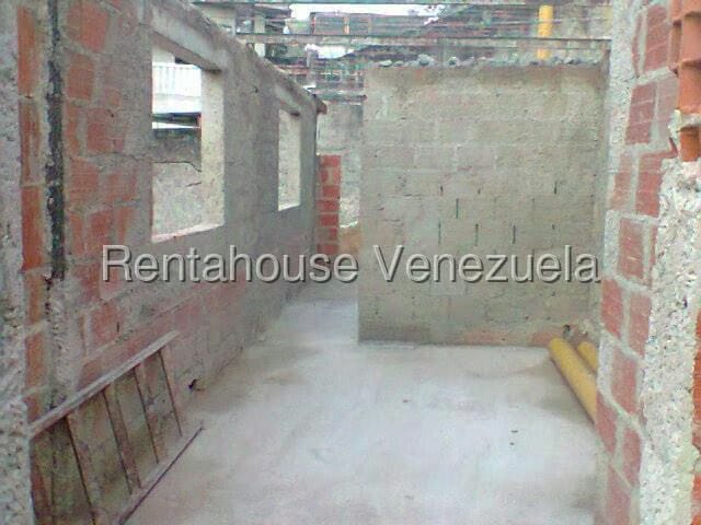 Terreno (Residencial) en Venta en Potrerito, Miranda - 2