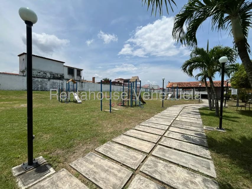 Casa (1 Nivel) en Venta en Villa Roca, Lara - 12
