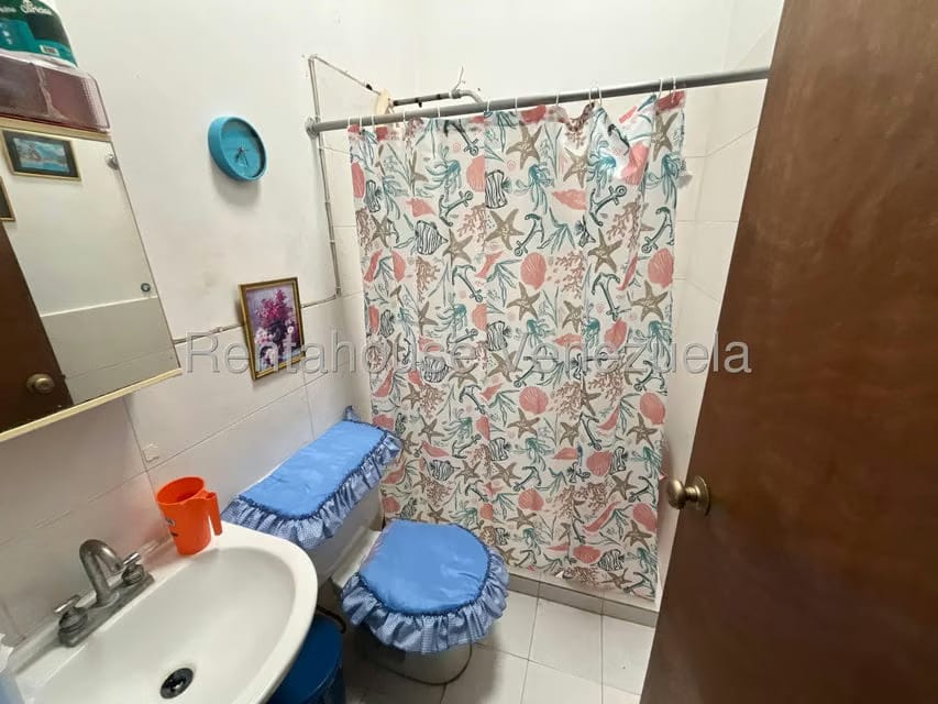 Casa (1 Nivel) en Venta en Villa Roca, Lara - 8