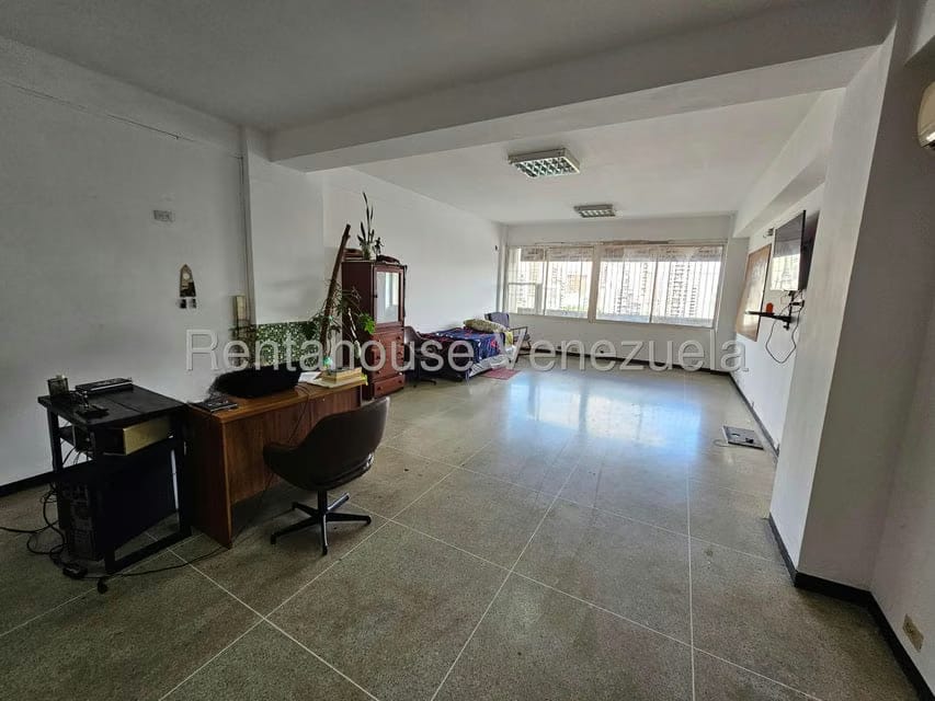 Comercial (Oficina) en Venta en Parroquia Catedral, Distrito Metropolitano - 11